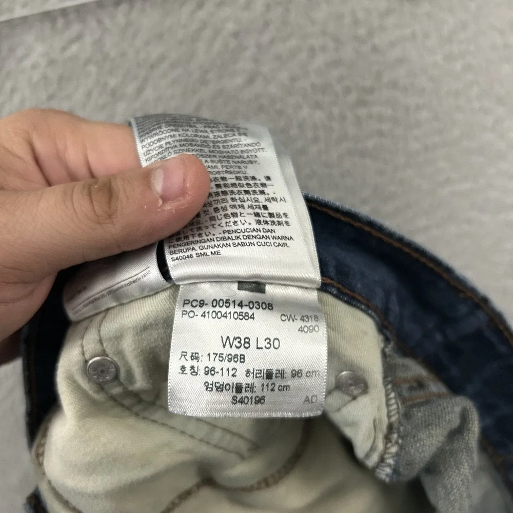 Levis Jeans Mens 38x30 Blue Denim 514 Straight Medium Wash America Red Tab Adult